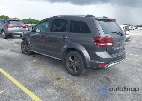 2019 Dodge Journey Crossroad from USA, damaged, VIN 3C4PDCGG3KT716713
